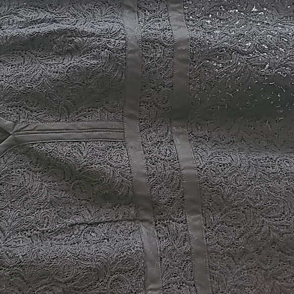 Jacob lace top - Picture 3 of 3